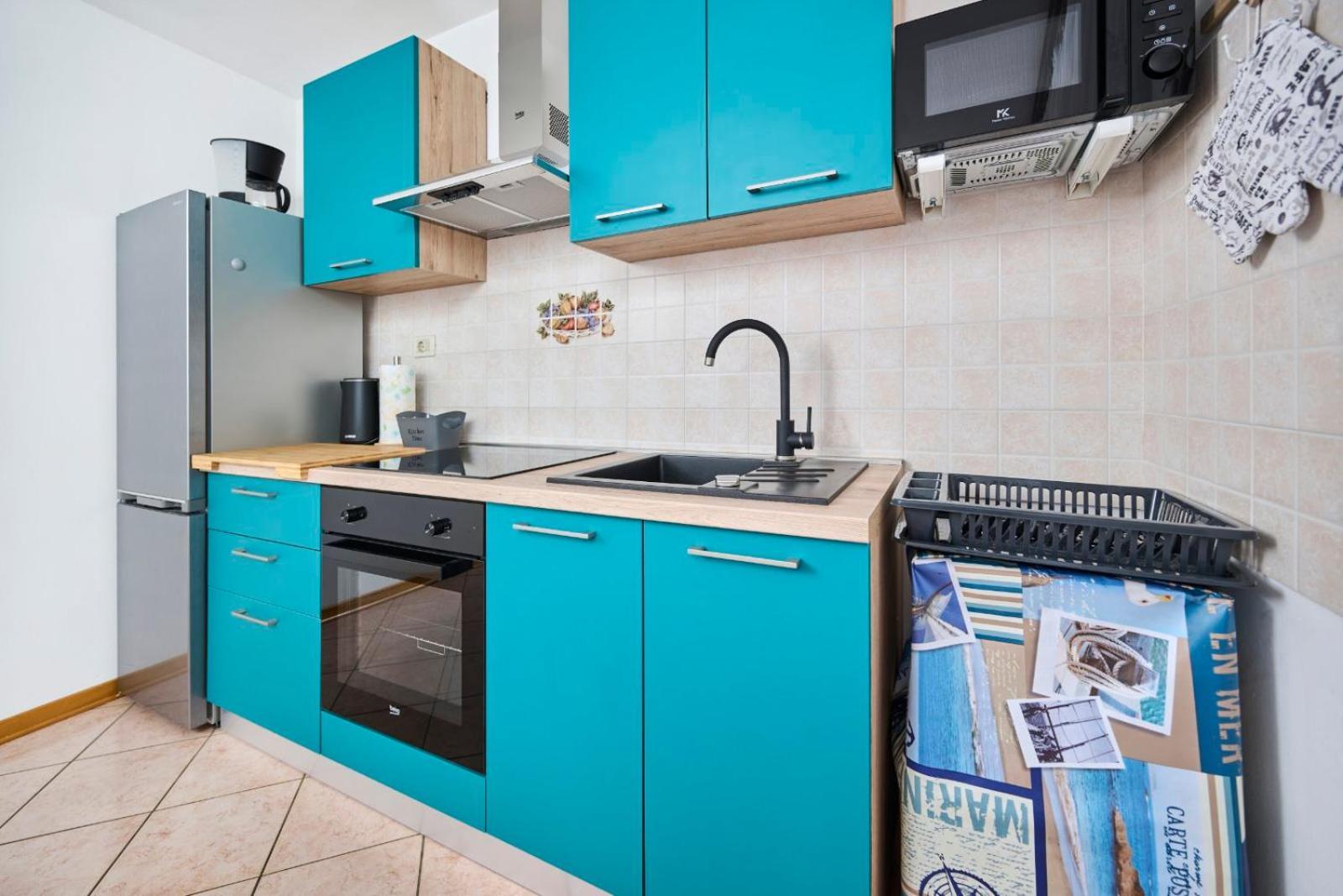 Apartman Ema Новиград Екстериор снимка